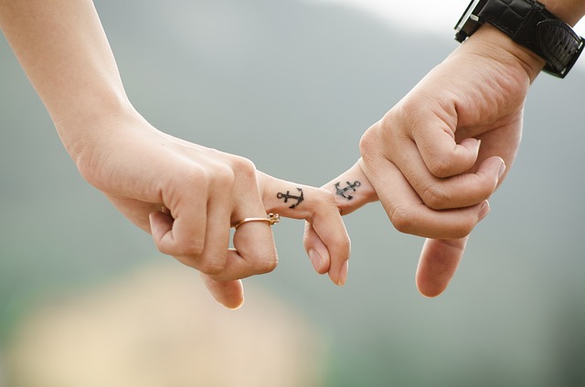 Jaký je význam tetování s motivy víry a naděje?