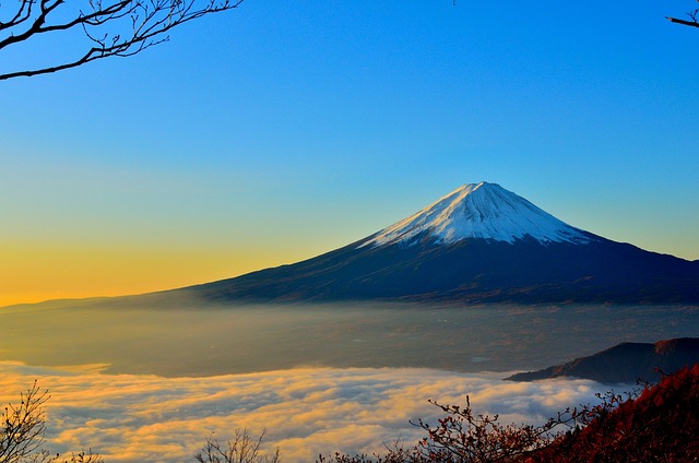 6. Japonská‍ a muslimská​ umělecká spojení: Objevte nevšední tradice a ikonografii