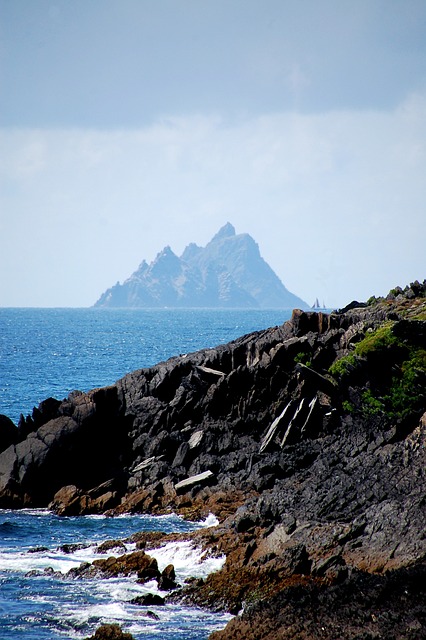 6. Pouť na ostrov Skellig Michael: Místo spojené s duchovním životem Svatého Patrika