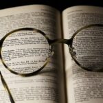Do kolika jazyků byla přeložena Bible: Pestrá lingvistická historie posvátného textu