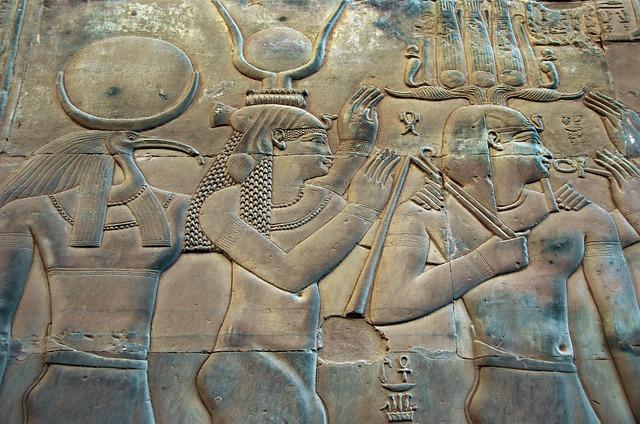 Co je napsáno o bozích Egypta v Bibli? Mytologie a interpretace