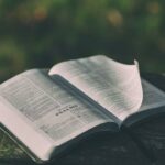 Proč jsou v Bibli nadpisy a jejich význam?