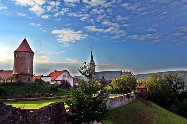 Tajné tipy a znalosti ‌místních:⁣ Jak objevit​ skryté poklady⁢ a vyhnout se turistickým pastem